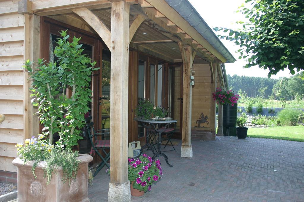 Bed&Breakfast 'T Eikeltje Hollandscheveld Экстерьер фото